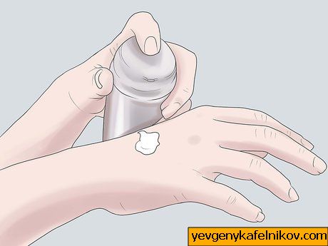 Cómo prevenir las palmas sudorosas