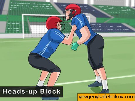 Imagen titulada Block Well in Football Step 1